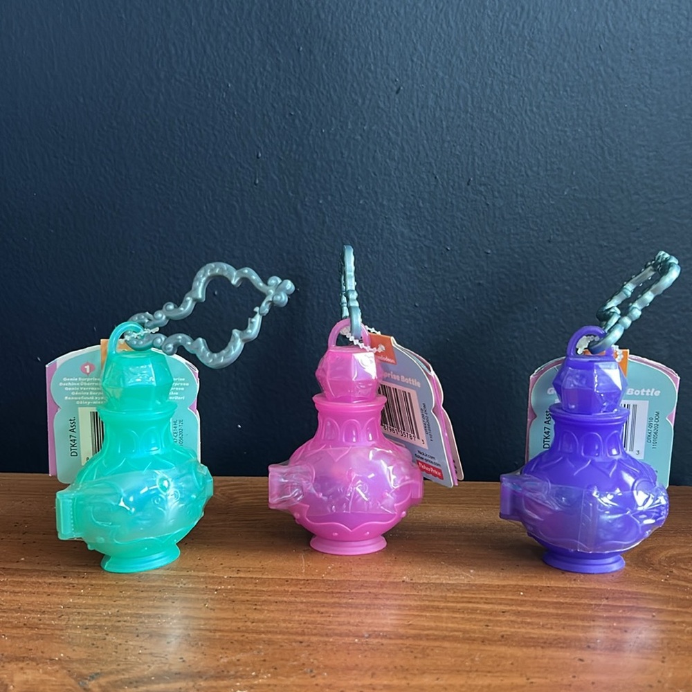 Fisher-Price Shimmer and Shine Teenie Genies Surprise Bottle Assortment
